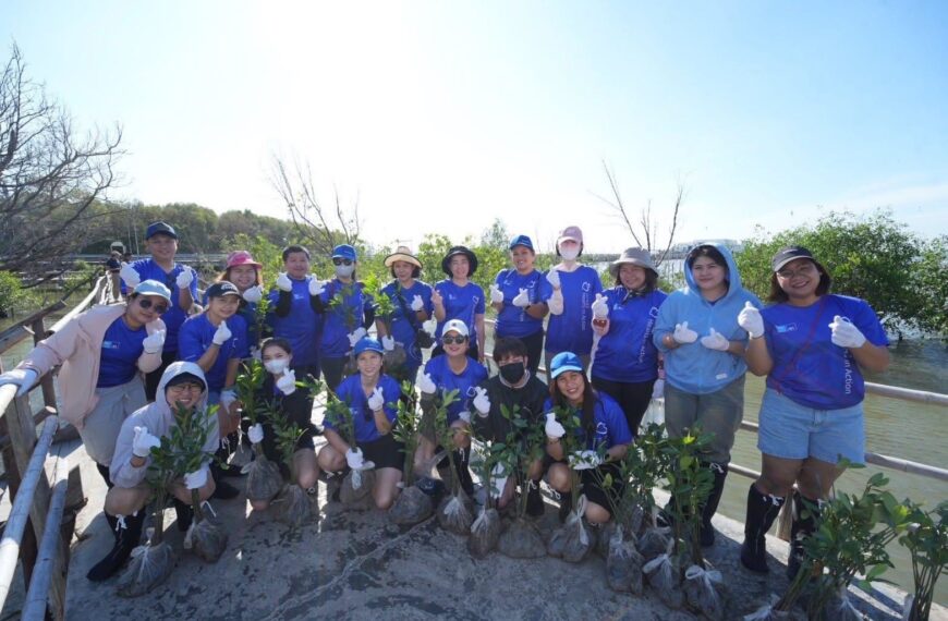 กรุงไทย–แอกซ่าประกันชีวิตตอกย้ำผู้นำ Green Insurer รวมพลังหัวใจทำงานปลูกป่าชายเลนภายใต้โครงการCommit To Climate ปีที่ 4